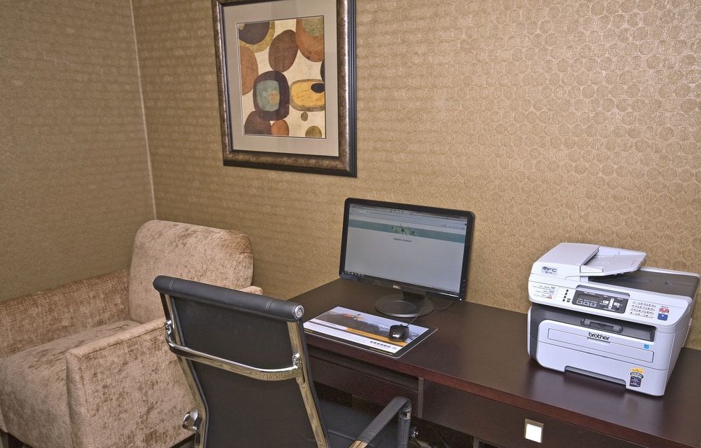 Comfort I-40 Inn 3*