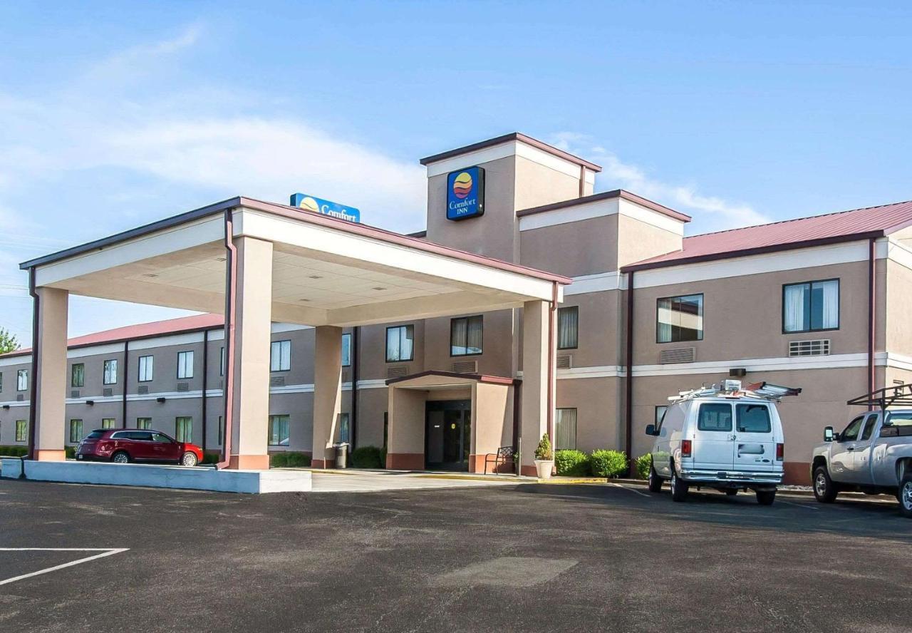 Comfort I-40 Inn 3*